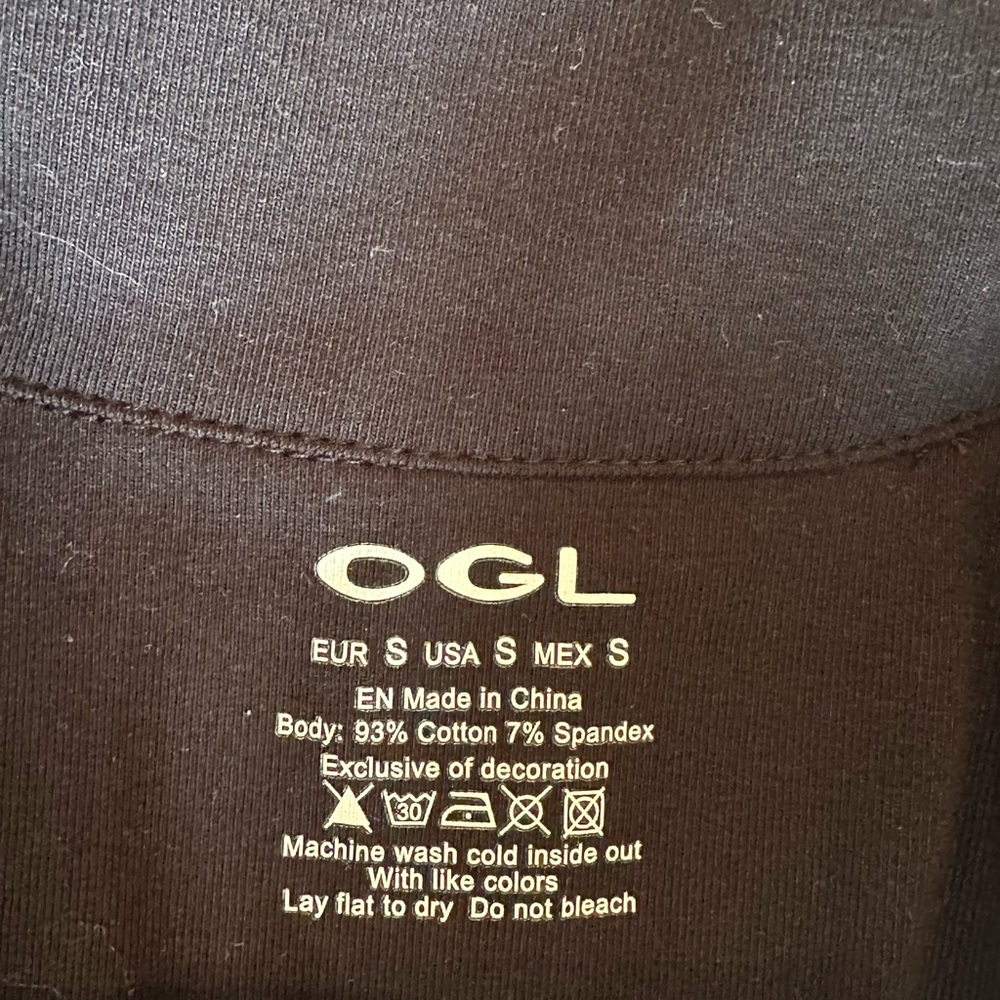 OGL Black Collared Tank Top, with built in uplift support - Picture 5 of 5